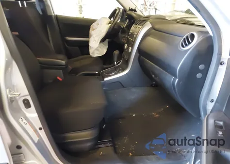 2010 Suzuki Grand Vitara Xsport V6 z USA, uszkodzony, nr VIN JS3TD1D80A4100280